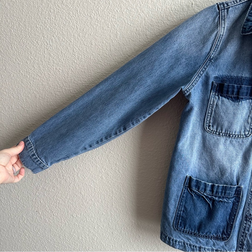 Old Navy Light & Dark Wash Button Front Pocket Jean Jacket Size Small - Picture 2 of 8